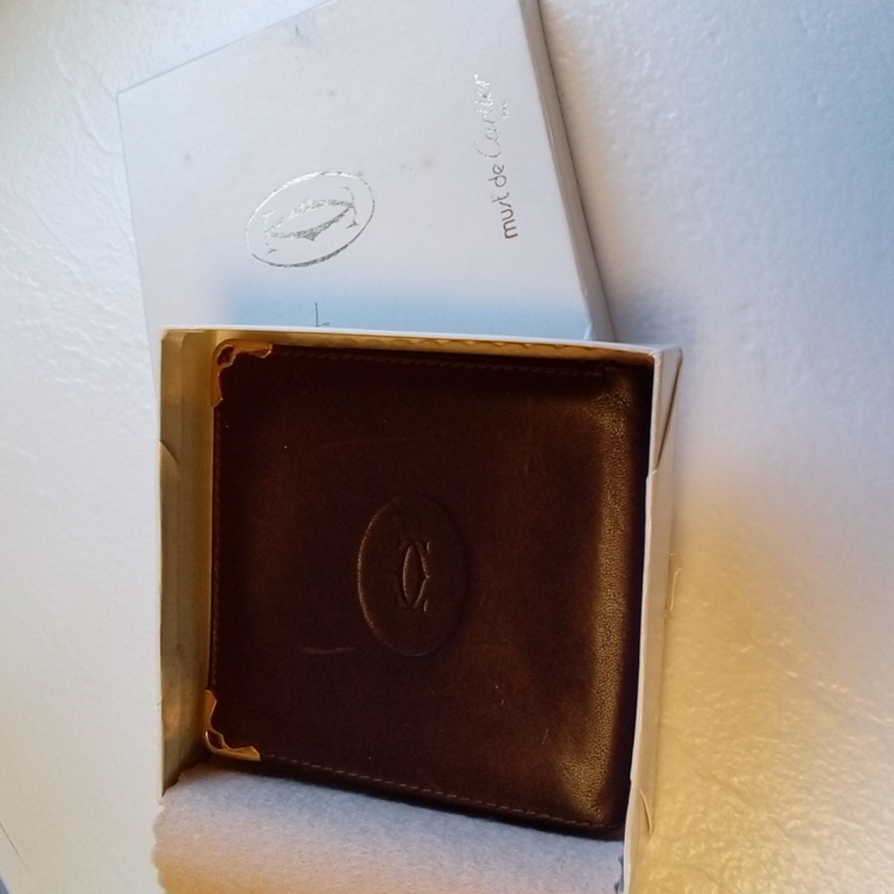 Cartier Must de Cartier Bifold Wallet Gold Corners - Picture 12 of 14
